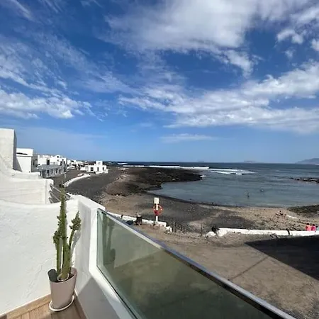Hébergement de vacances Acogedora Casa Con Vistas Al Mar Caleta de Caballo